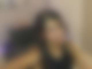 Gia Watsonn's Live Sex Cam Show