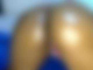 Live cam show with Judy-The-Booty - Ebony on SpankPalCams