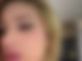 KaoriAnya1's Live Sex Cam Show