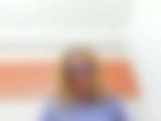 Live cam show with Maddy-Cartter - Skinny MILF on Strip Flash - Live Sex Shows