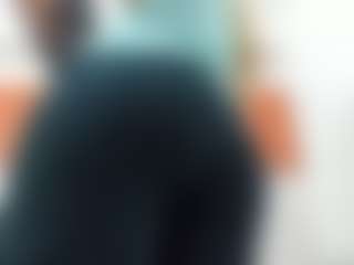 Live cam show with Maddy-Cartter - Blonde Hair MILF on Camming Site