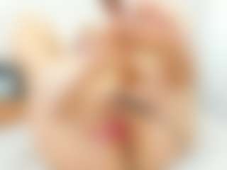 Live-camshow met Maddy-Cartter - Flashing op Camsoda