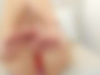 Live cam show with Maddy-Cartter - Blonde Hair Middle Aged on madthumbs