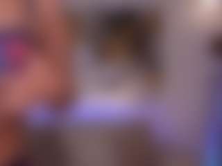 Live-Cam-Show mit CelestePalmer - Spank auf Camsoda