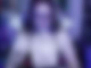 Live cam show with Kim Lennox - Raven Hair on livesuperchat.net