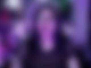 Live cam show with Kim Lennox - Raven Hair on xDating