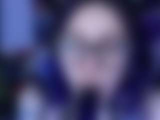 Live cam show with Kim Lennox - Raven Hair on liverealitysex.com