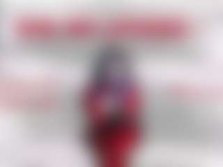 Live cam show with Kim Lennox - Goth on nudelive.tv