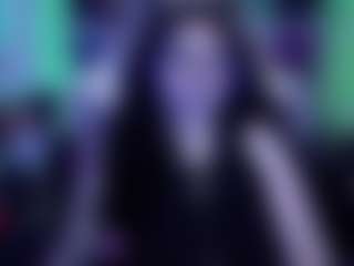 Live cam show with Kim Lennox - Facefuck on Soda Cam