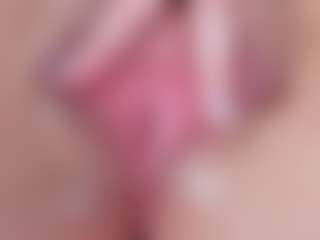 Live cam show with BurnTheWitch - Facesitting on crypto-cams
