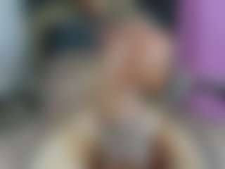 BombomGill's Live Sex Cam Show