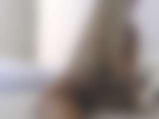 Live cam show with XoxP0ck3tR0cketxoX - Lick on Big Tits