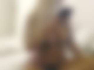 XoxP0ck3tR0cketxoX's Live Sex Cam Show
