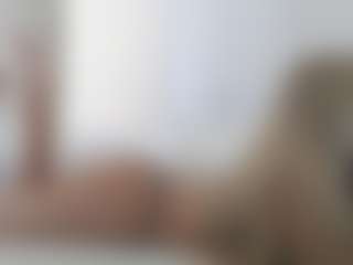 XoxP0ck3tR0cketxoX's Live Sex Cam Show