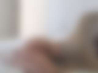 Live cam show with XoxP0ck3tR0cketxoX - Twerking on Fling VIP Chat