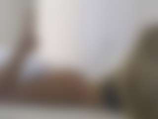 XoxP0ck3tR0cketxoX's Live Sex Cam Show