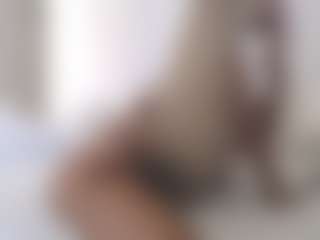 Live cam show with XoxP0ck3tR0cketxoX - Rub on Gym Cam Girls