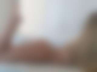 Live cam show with XoxP0ck3tR0cketxoX - Toes on xfollow cams