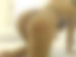 XoxP0ck3tR0cketxoX's Live Sex Cam Show