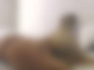 Live cam show with XoxP0ck3tR0cketxoX - Toes on Milf Play