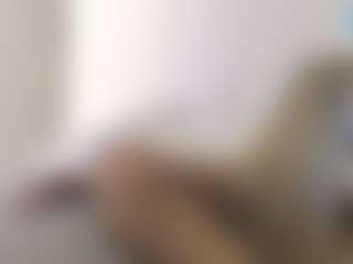 Live cam show with XoxP0ck3tR0cketxoX - Rub on Pornisteam.com