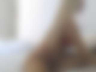 XoxP0ck3tR0cketxoX's Live Sex Cam Show