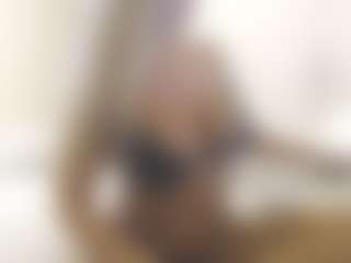 Live cam show with XoxP0ck3tR0cketxoX - Long Hair on CamwithHer