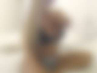 XoxP0ck3tR0cketxoX's Live Sex Cam Show