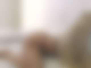 XoxP0ck3tR0cketxoX's Live Sex Cam Show