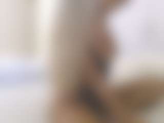 XoxP0ck3tR0cketxoX's Live Sex Cam Show
