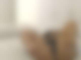 Live cam show with XoxP0ck3tR0cketxoX - Toes on crypto-cams