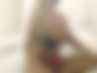 XoxP0ck3tR0cketxoX's Live Sex Cam Show