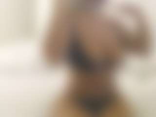 XoxP0ck3tR0cketxoX's Live Sex Cam Show