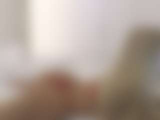XoxP0ck3tR0cketxoX's Live Sex Cam Show