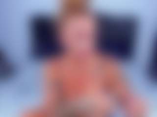 Live cam show with Nicole2naya - Implants on StripNow