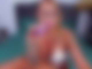 Live cam show with Nicole2naya - Brazilian on TastyBlacksLive