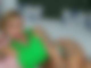 Live cam show with Nicole2naya - Fake Tits on Fit Hotties