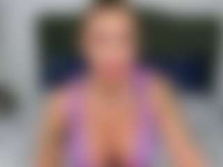 Live cam show with Nicole2naya - Implants on Camsoda