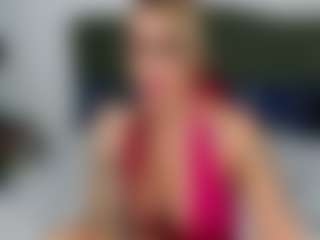 Live cam show with Nicole2naya - Fake Tits on LiveSexCams6