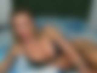 Live cam show with Nicole2naya - Brazilian on Milfs Live