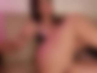EmmaCollemann's Live Sex Cam Show