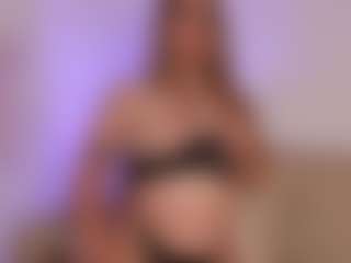 Live cam show with EmmaCollemann - Blondie on Camsoda
