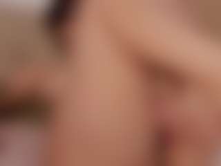 Live cam show with EmmaCollemann - Blondie on CamSodaAdn