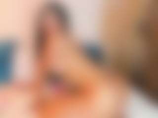 Sally-Rosses's Live Sex Cam Show