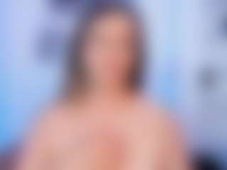Live cam show with SusannRoss - Middle Aged on Camsoda