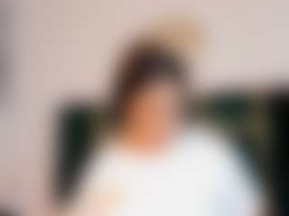 Live cam show with SusannRoss - Facial on camtv
