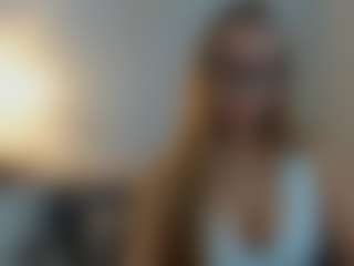 AriaGntle's Live Sex Cam Show