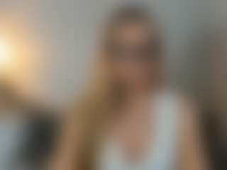 AriaGntle's Live Sex Cam Show