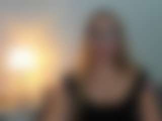 AriaGntle's Live Sex Cam Show