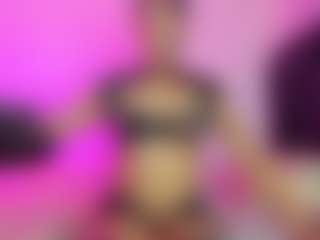 Spettacolo in cam dal vivo con realsweetbrina - Dirty Talk su Camsoda